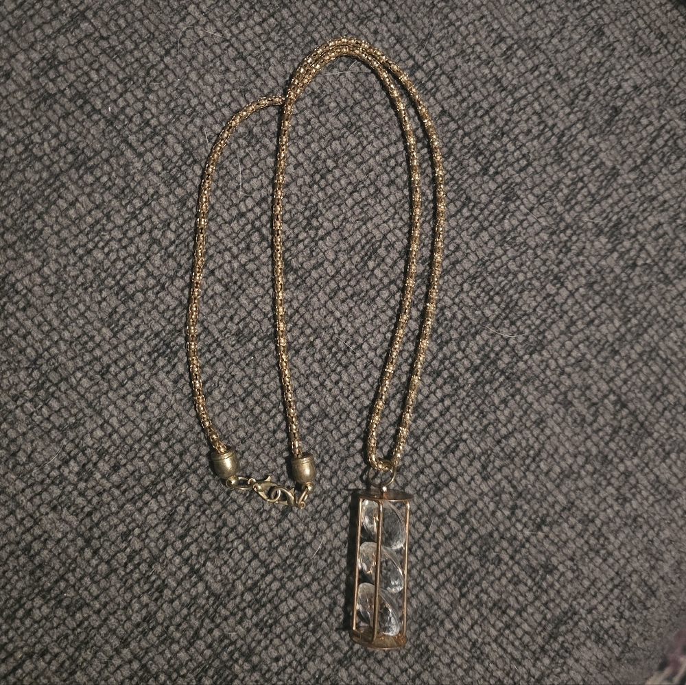 Muren | 3 Crystal Cylindrical Necklace